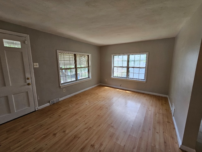 511 Coppinger Dr in Ferguson, MO - Building Photo - Building Photo