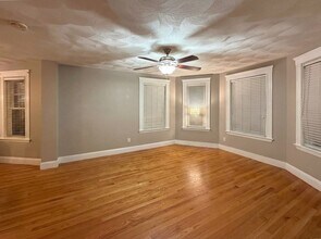 112 Boston Ave in Somerville, MA - Building Photo - Building Photo