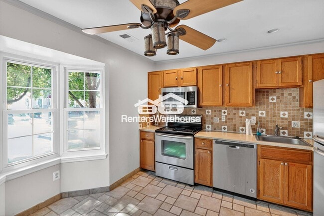 16329 Taconic Cir in Montclair, VA - Building Photo - Building Photo