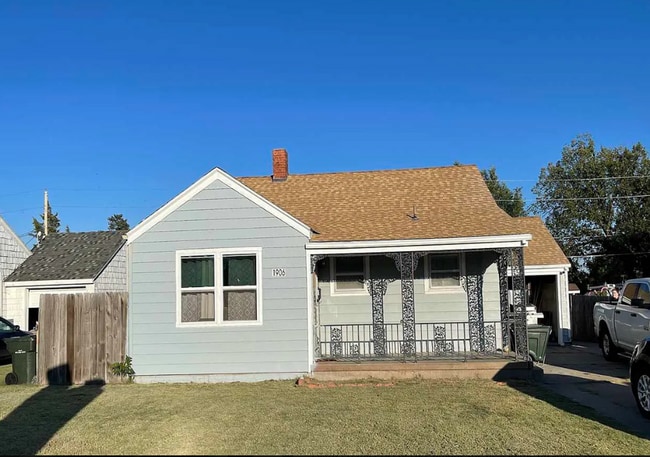 property at 1906 6th Ave