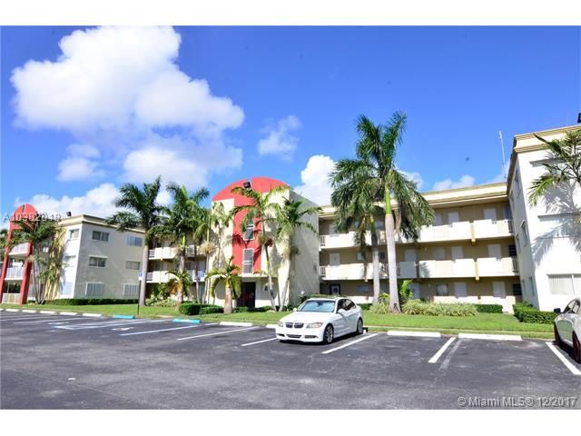 7725 SW 88th Street in Miami, FL - Building Photo