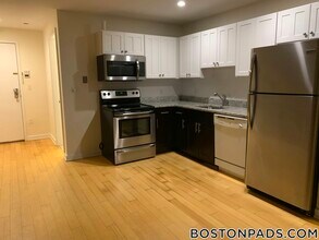40 Boylston St, Unit 607 in Boston, MA - Building Photo - Building Photo
