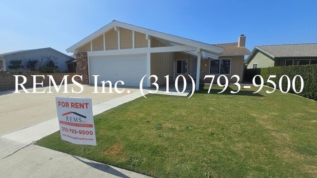 1422 Oakhorne Dr in Los Angeles, CA - Building Photo - Building Photo