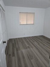 1700 NW 58th Terrace in Sunrise, FL - Building Photo - Building Photo