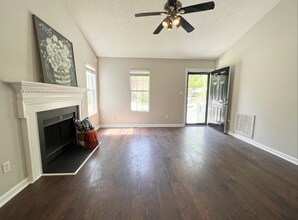 601 E Jones Ave in Wake Forest, NC - Building Photo - Building Photo