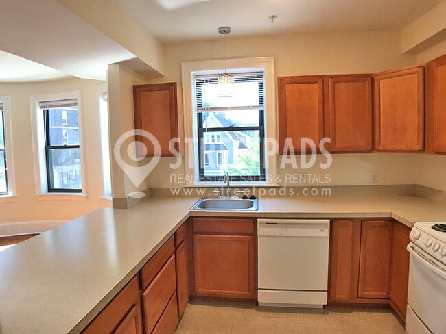 property at 881 Massachusetts Ave