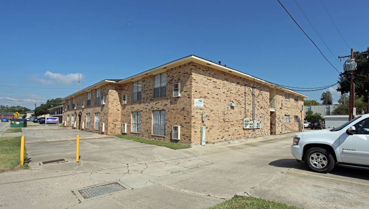 The Willows in Baton Rouge, LA - Building Photo