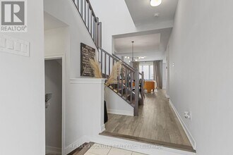 657 Allied Mews in Ottawa, ON - Building Photo - Building Photo