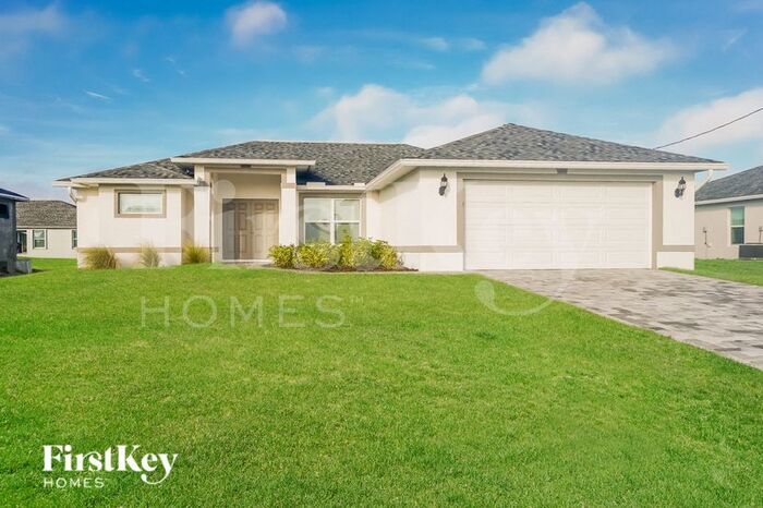 406 SW 31st Ave in Cape Coral, FL - Building Photo