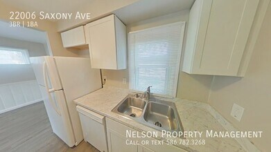 22006 Saxony Ave in Eastpointe, MI - Building Photo - Building Photo