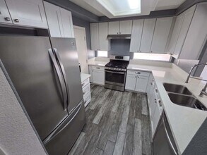 1729 Adobe Frost Ct in Las Vegas, NV - Building Photo - Building Photo