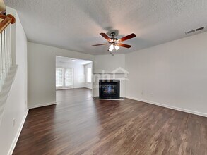 6308 Dumont Ln in Charlotte, NC - Building Photo - Building Photo