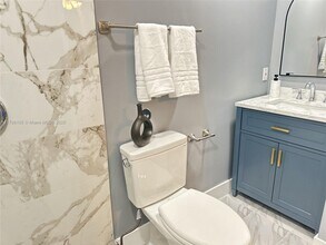 6644 Raleigh St in Hollywood, FL - Building Photo - Building Photo