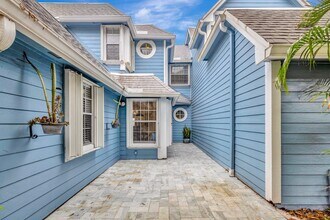 120 Ocean Dunes Cir in Jupiter, FL - Building Photo - Building Photo