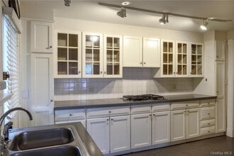 101 S Highland Ave in Nyack, NY - Building Photo - Building Photo
