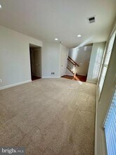 43800 Bent Creek Terrace in Leesburg, VA - Building Photo - Building Photo