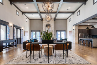 Water Oak in Austin, TX - Foto de edificio - Interior Photo