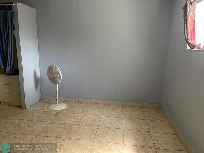 property at 1440 NE 174th St