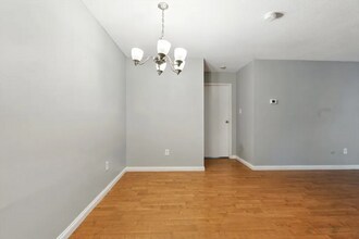 49 Village Brook Ln in Natick, MA - Building Photo - Building Photo