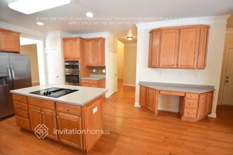 15621 Aberfeld Rd in Huntersville, NC - Foto de edificio - Building Photo