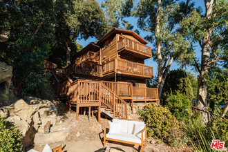 517 Canon View Trail in Topanga, CA - Building Photo - Building Photo