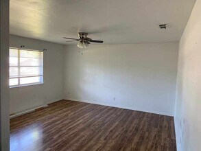 1516 Leader Dr in Killeen, TX - Building Photo - Building Photo