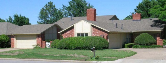 7343-7345 S Darlington Ave in Tulsa, OK - Building Photo - Building Photo