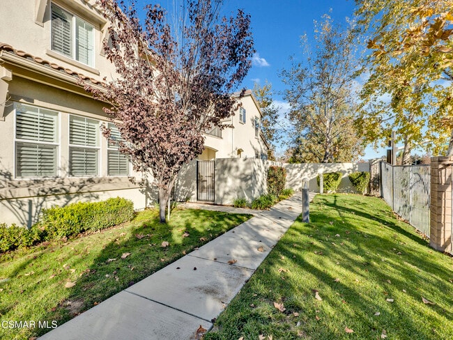 1521 Silver Shadow Dr in Thousand Oaks, CA - Building Photo - Building Photo