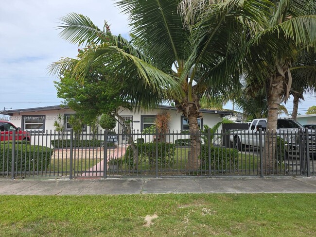 property at 29005 SW 144th Ct