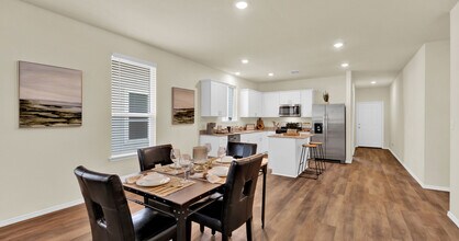 Winding Brook in San Antonio, TX - Building Photo - Building Photo