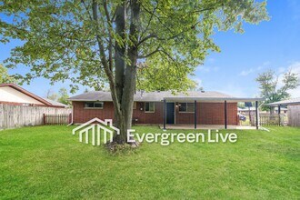 6469 Hemingway Rd in Dayton, OH - Building Photo - Building Photo