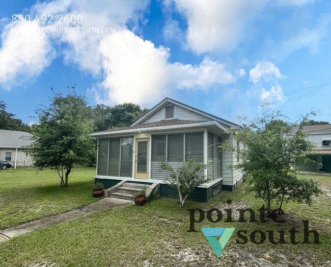 502 Decatur Ave in Pensacola, FL - Building Photo - Building Photo