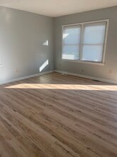 16 Hughes Ave in Winchester, KY - Foto de edificio - Building Photo