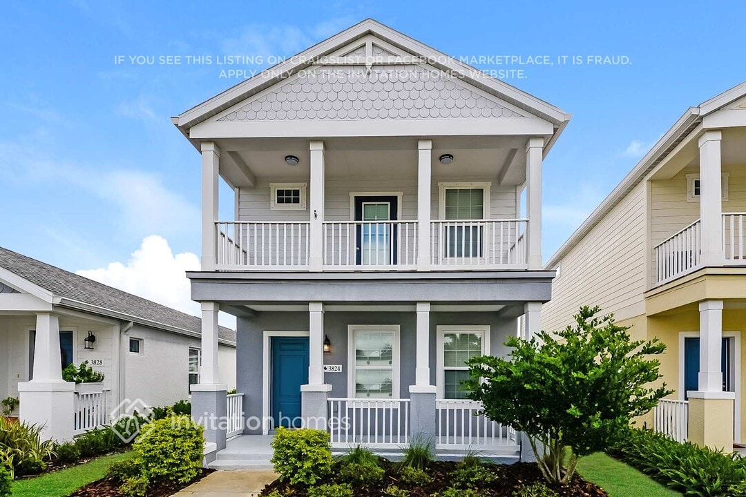 3824 Shimmering Oaks Dr in Duette, FL - Foto de edificio