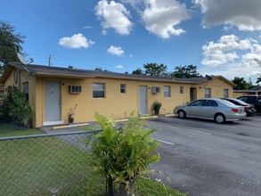 6130 Fillmore St in Hollywood, FL - Building Photo - Primary Photo