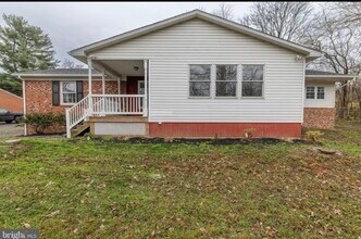 6731 Middle Rd in Middletown, VA - Building Photo - Building Photo