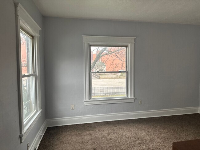 85-87 Pullman Ave, Unit 87 UP in Rochester, NY - Building Photo - Building Photo