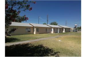 308 S Spring St in Blythe, CA - Foto de edificio