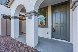 5821 W Pueblo Ave in Phoenix, AZ - Building Photo - Building Photo