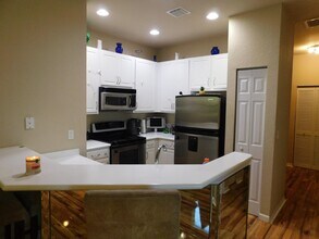 3134 Grandiflora Dr in Greenacres, FL - Building Photo - Building Photo