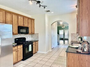 8906 Keymill Dr in Houston, TX - Building Photo - Building Photo