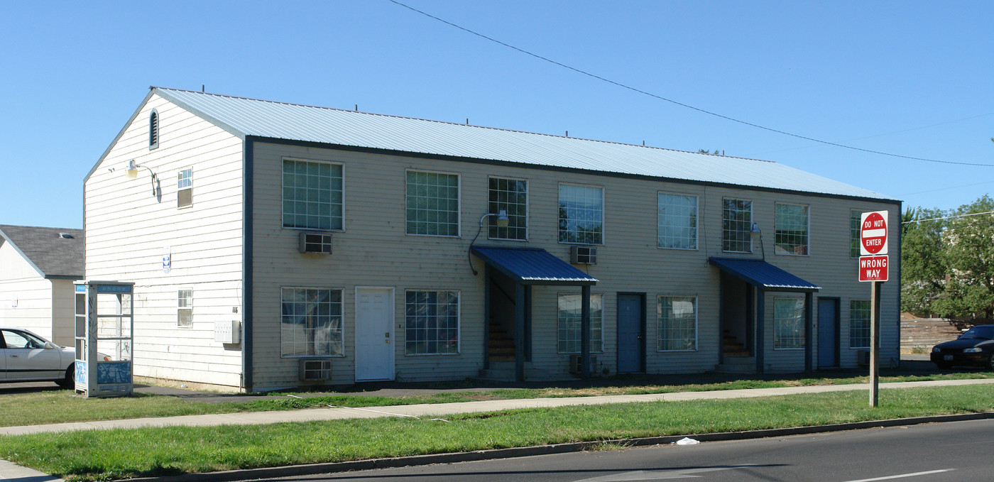 116 N 9th St in Yakima, WA - Building Photo