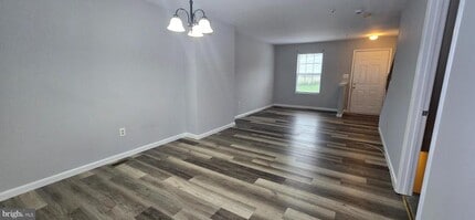 3822 Swift Run Dr in Abingdon, MD - Building Photo - Building Photo
