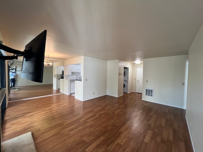 property at 1083 Shell Blvd