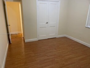 815 W 40th St in Miami Beach, FL - Building Photo - Building Photo