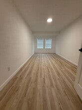 5311 Lyndhurst Dr in Houston, TX - Building Photo - Building Photo