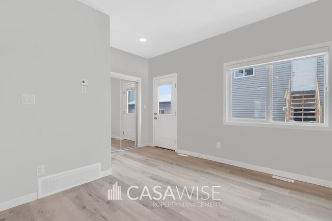 4309-4338 38 St in Beaumont, AB - Building Photo - Building Photo