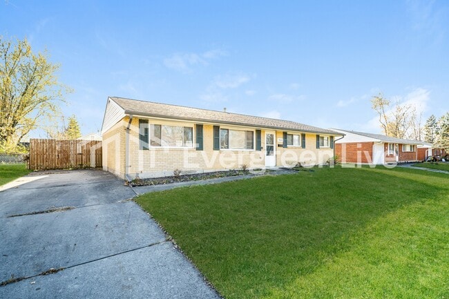 property at 7414 Cedar Knolls Dr