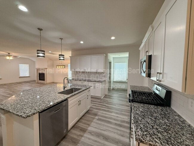 6830 54th St in Lubbock, TX - Building Photo - Building Photo