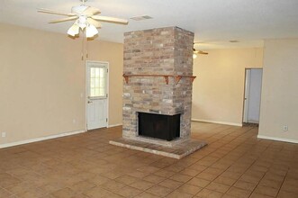 4634 Rainbow Run in Sugar Land, TX - Building Photo - Building Photo